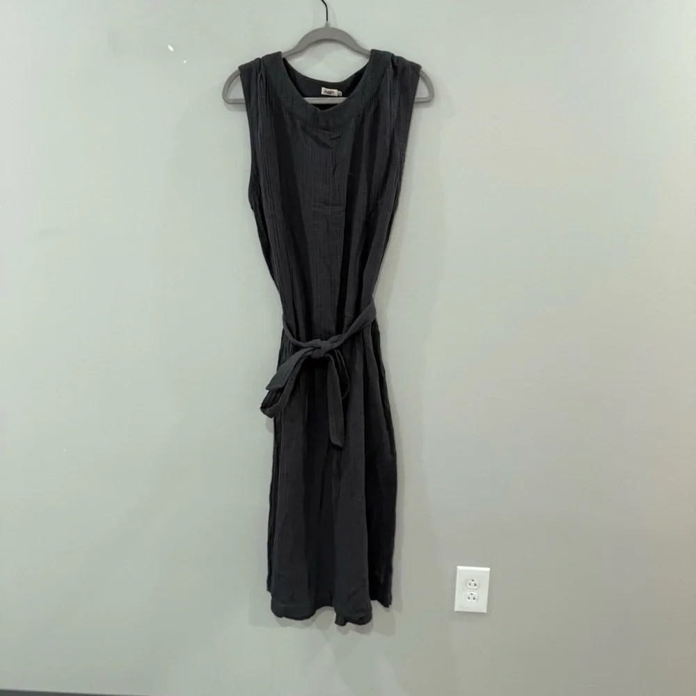 Faherty Dress Dream Costa Midi Cotton Gauze in Grey